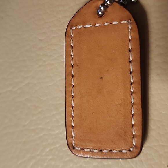 Coach Signature Tag - Picture 3 of 3
